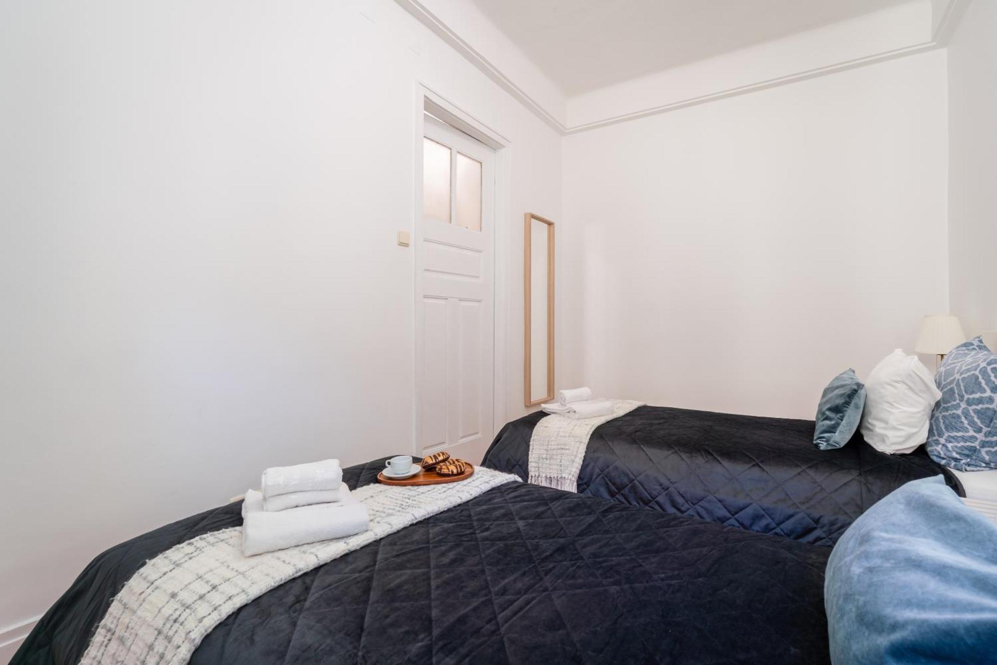 Host Wise - Spacious Comfortable Apartment - Balcony بورتو المظهر الخارجي الصورة