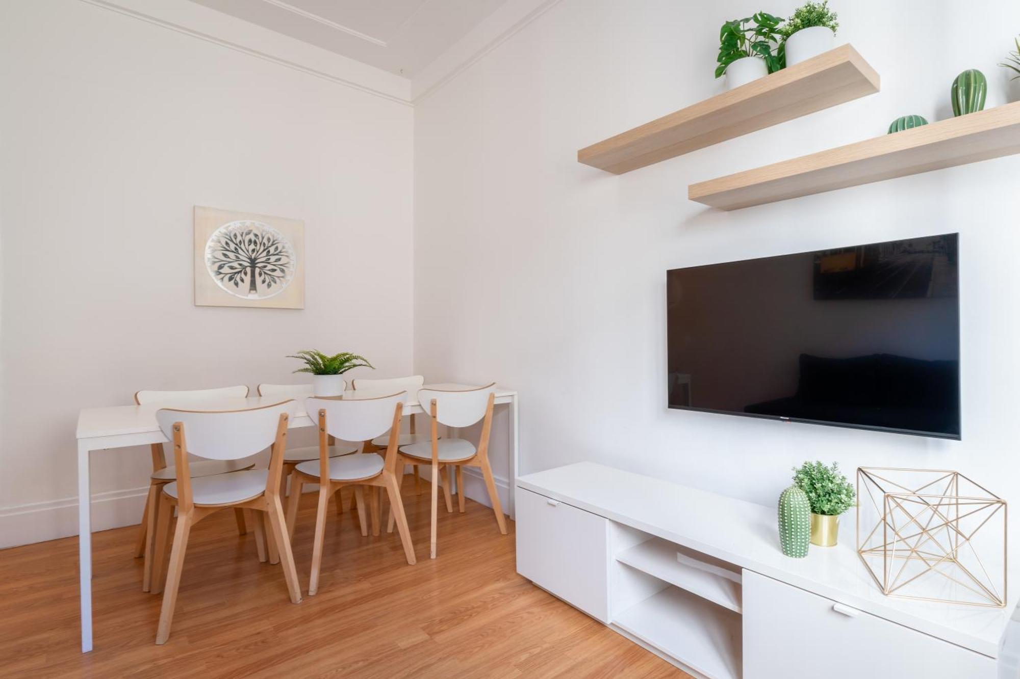 Host Wise - Spacious Comfortable Apartment - Balcony بورتو المظهر الخارجي الصورة