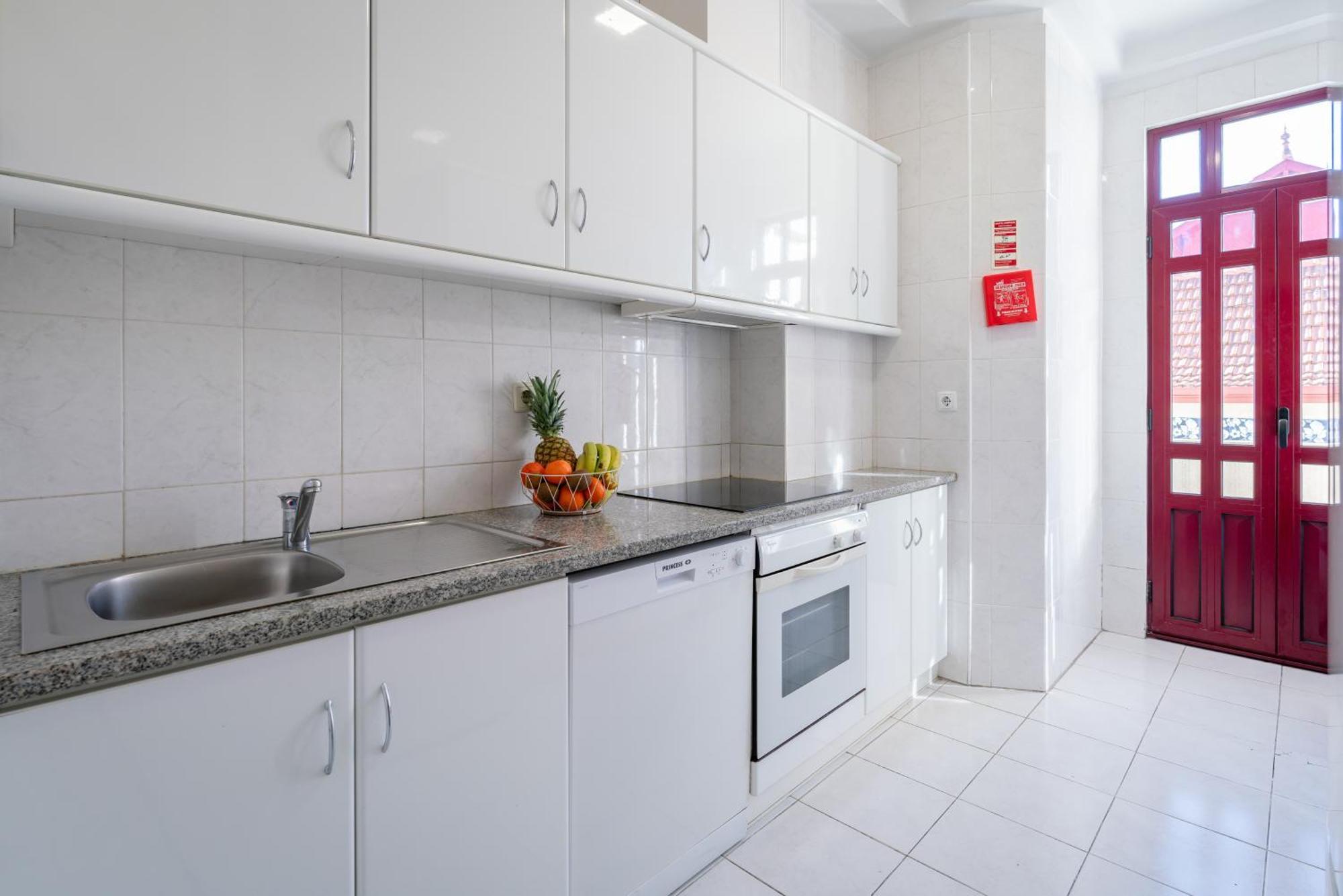 Host Wise - Spacious Comfortable Apartment - Balcony بورتو المظهر الخارجي الصورة